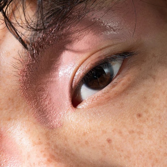 🔥4/$20 🆕 EVIO Cream Cheek Lip Eye Velvet Colour multiStick full size InaWorld - Picture 11 of 11